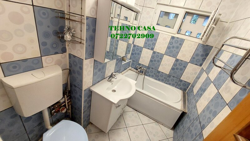 Titan Policlinica, Postavarului, bloc C, metrou N. Grigorescu / Titan